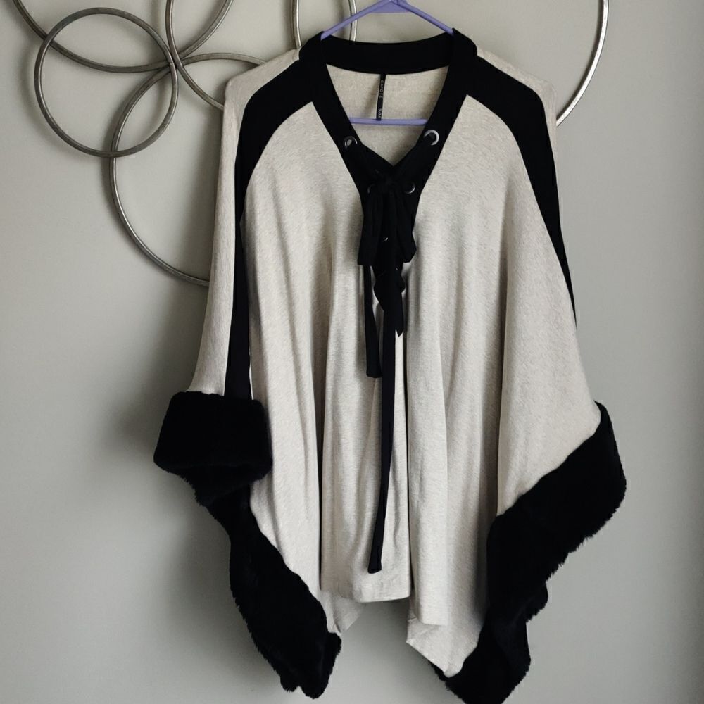 Capote faux fur poncho 
